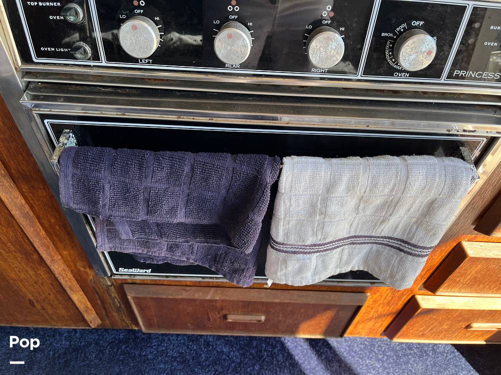 Slide: The Image of Bertram 33 SF 1984 - 15791038