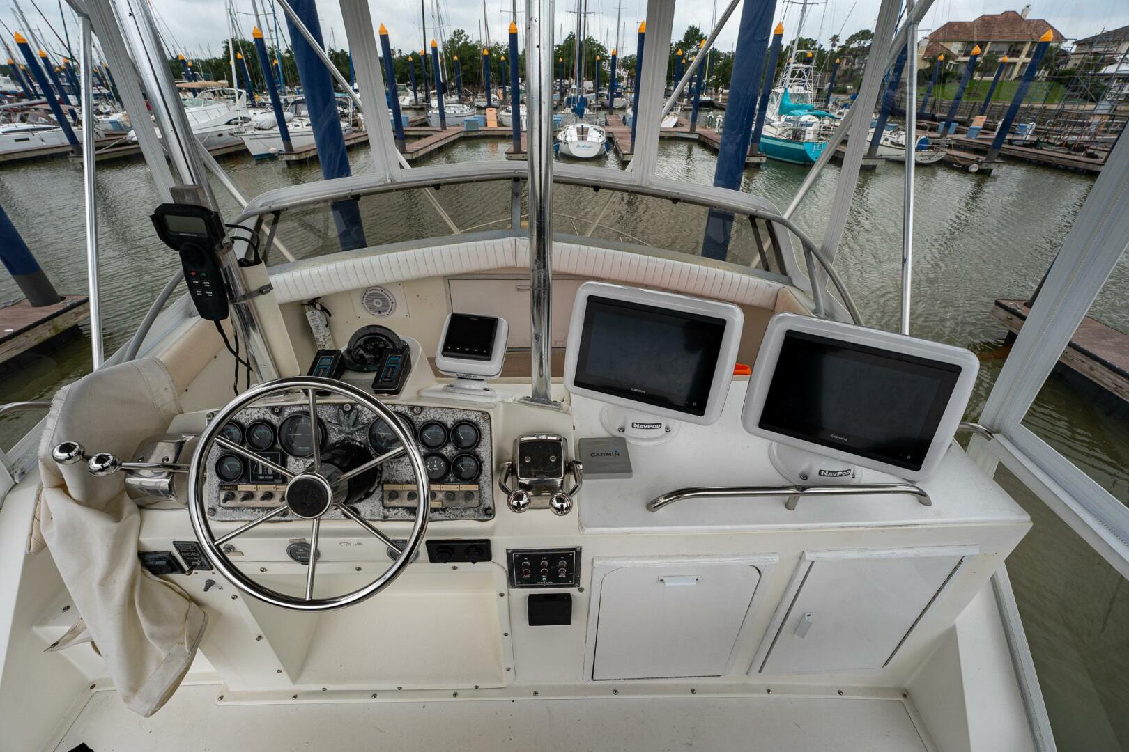 Slide: The Image of Bertram 33 Sport Fish 1984 - 5115000