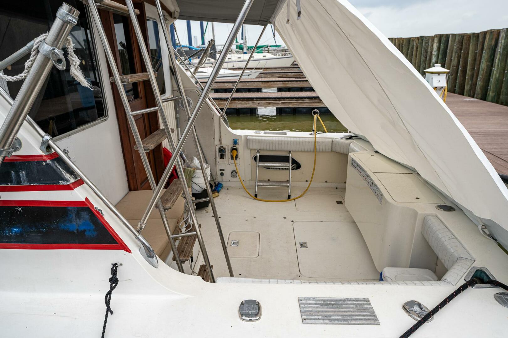 Slide: The Image of Bertram 33 Sport Fish 1984 - 5114986