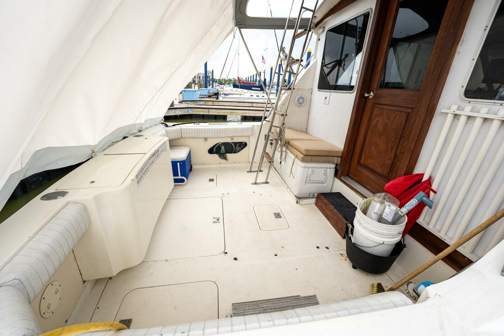 Slide: The Image of Bertram 33 Sport Fish 1984 - 5114987