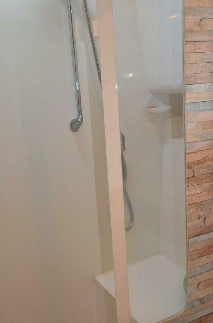 Slide: The Image of Bertram 39 Idle Hour-Head 2000 Bertram 39 Idle Hour - 4448973