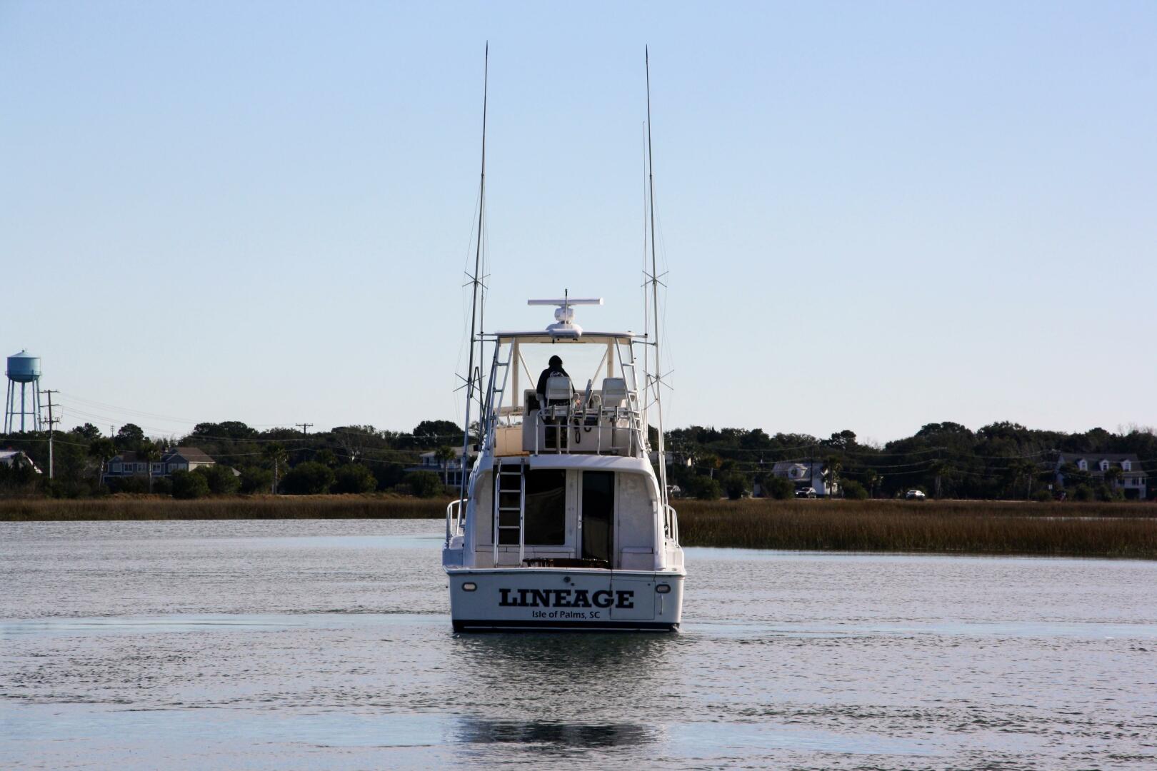 Slide: The Image of Bertram 39 Lineage- Profile 2003 Bertram 390 Convertible Lineage - 4954764