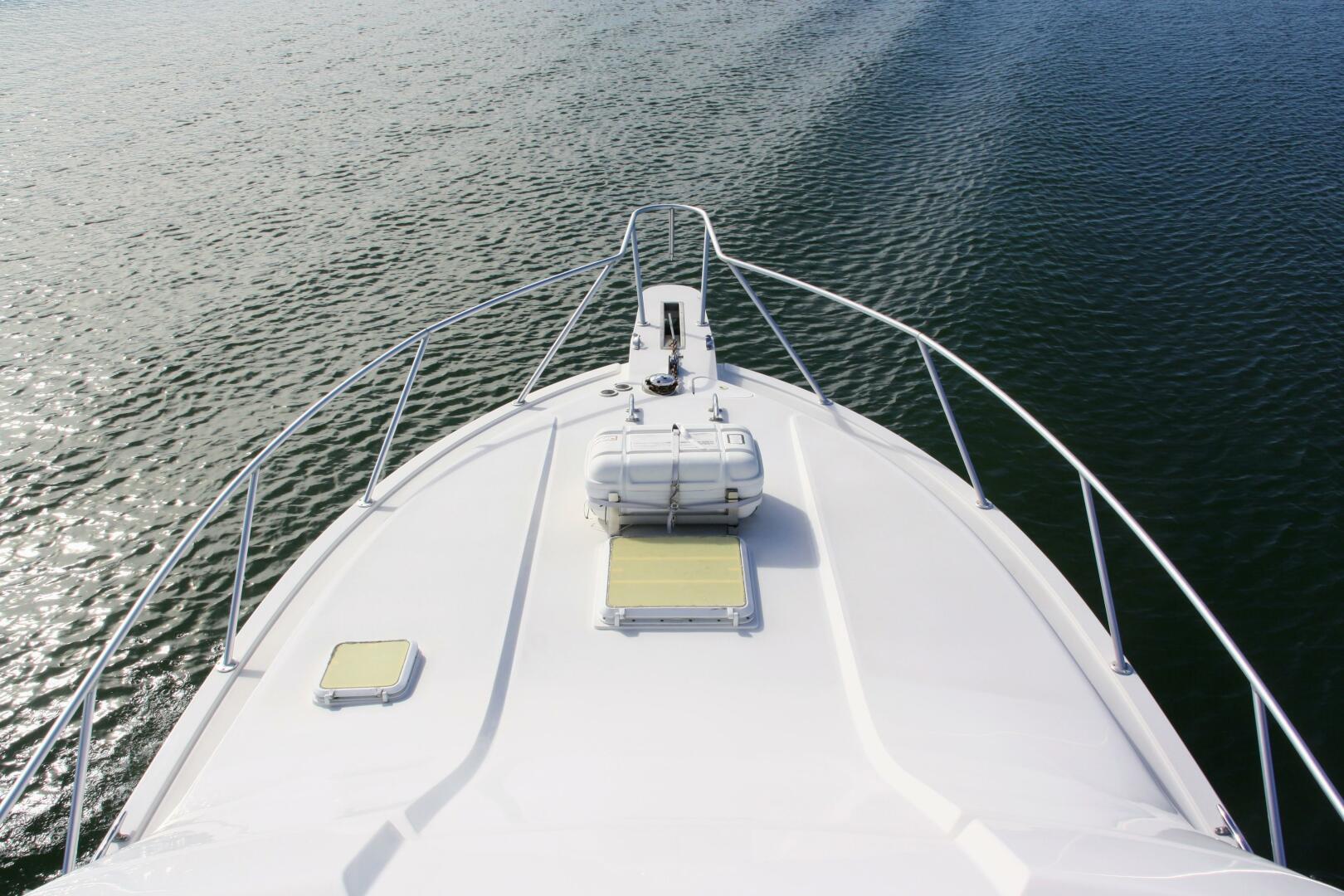 Slide: The Image of Bertram 39 Lineage- Bow 2003 Bertram 390 Convertible Lineage - 4954769