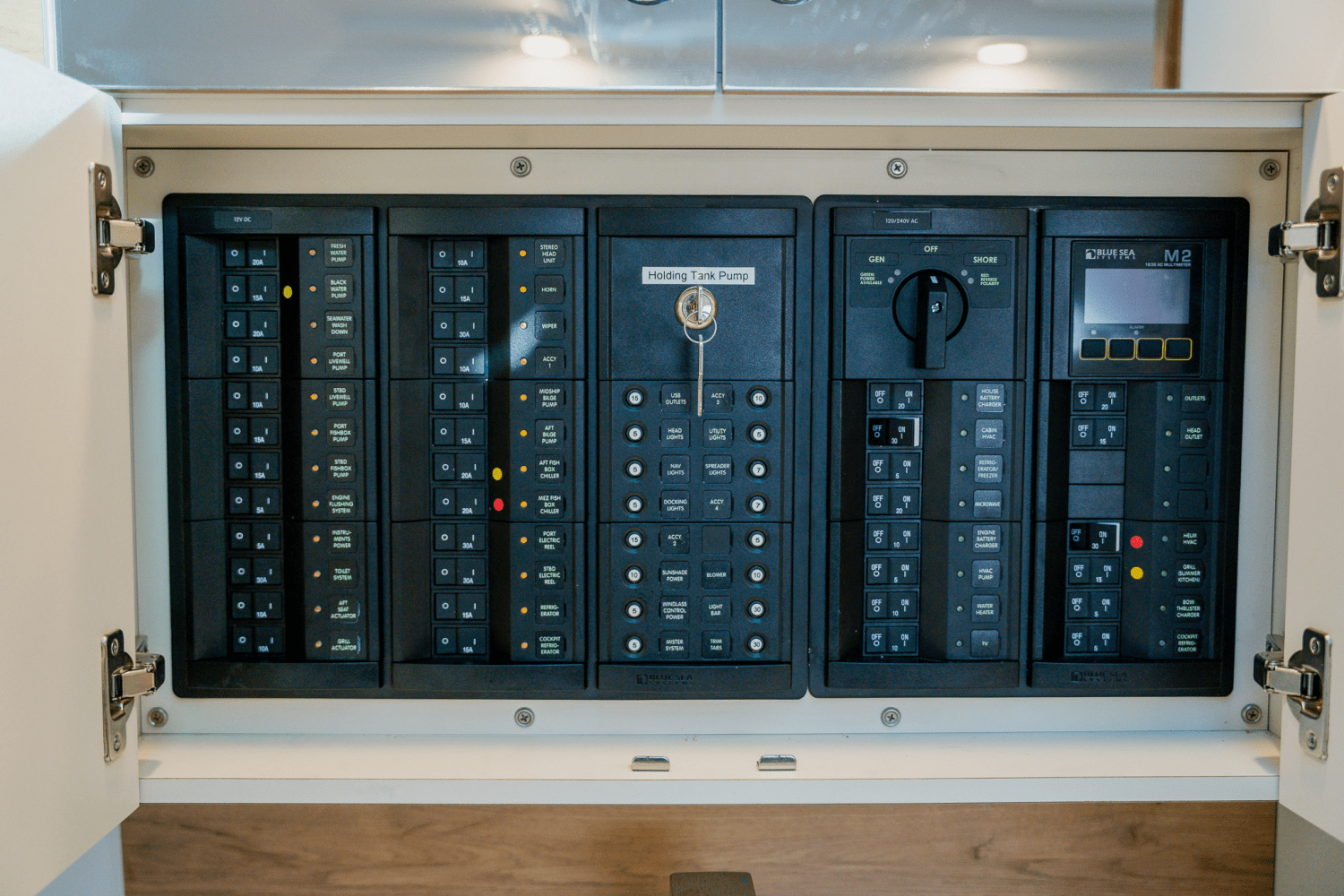 Slide: The Image of Bertram 39CC 2023 - 38