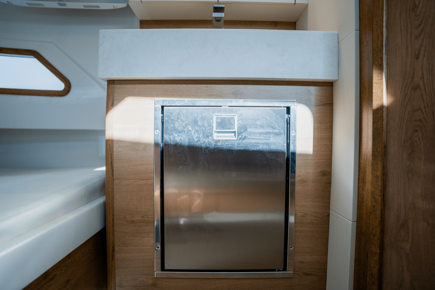 Slide: The Image of Bertram 39CC 2023 - 39