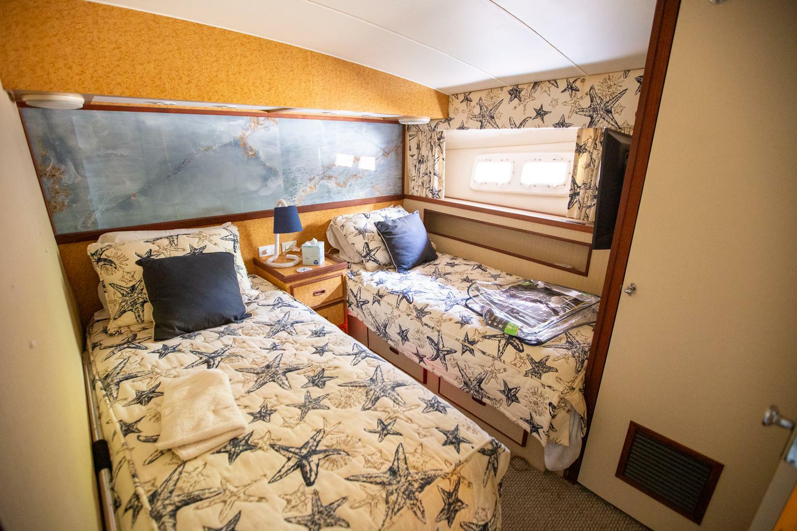 Slide: The Image of Bertram 46 1978 - 5164807