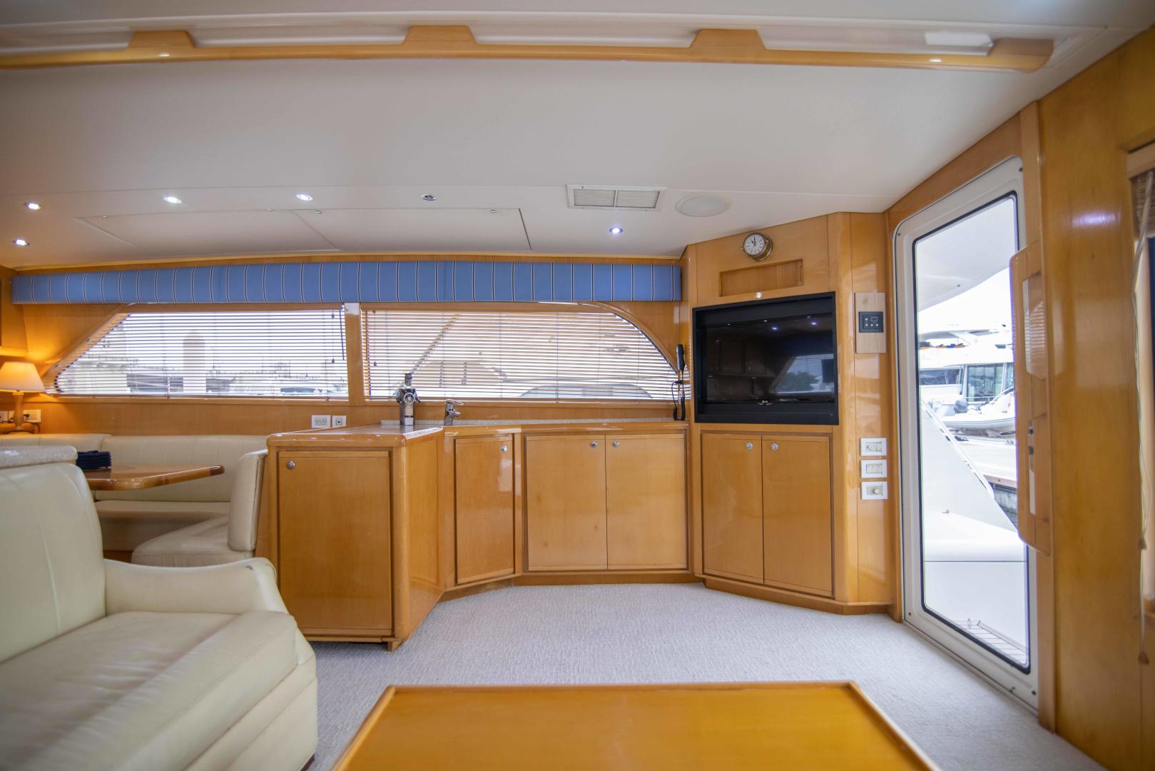 Slide: The Image of Bertram 60 - Salon 2004 Bertram 60 Convertible  - 3520763