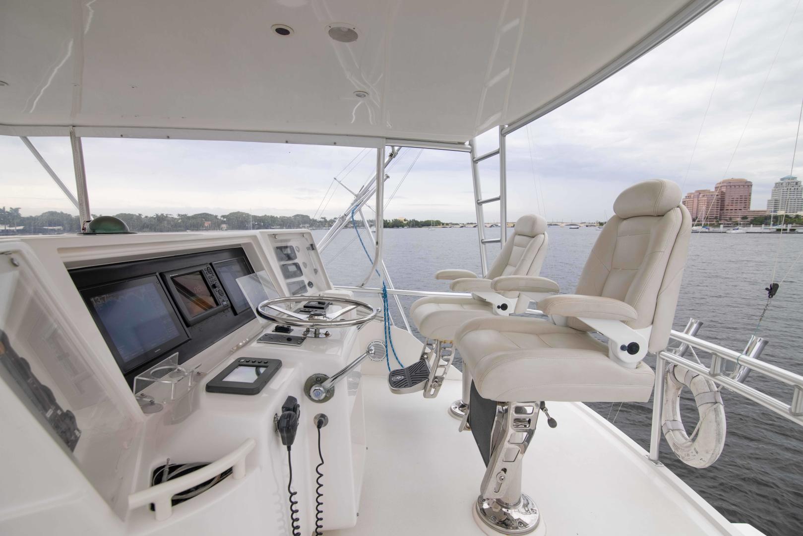 Slide: The Image of Bertram 60 - Helm 2004 Bertram 60 Convertible  - 3520821