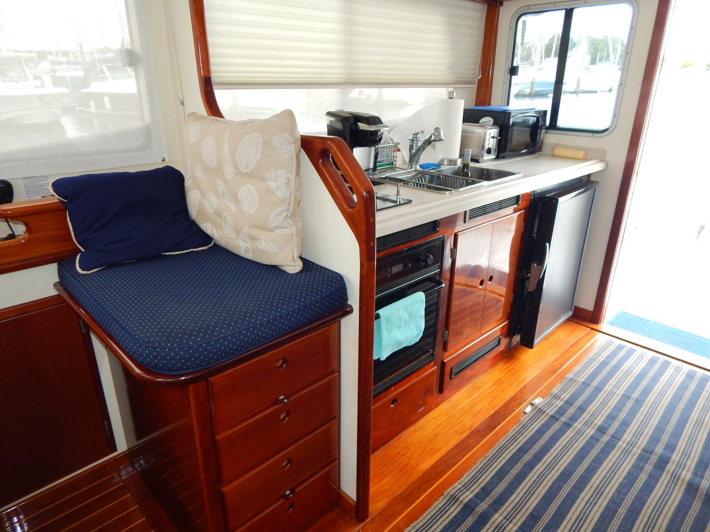 Slide: The Image of BHM Flybridge Cruiser 2000 - 4744666