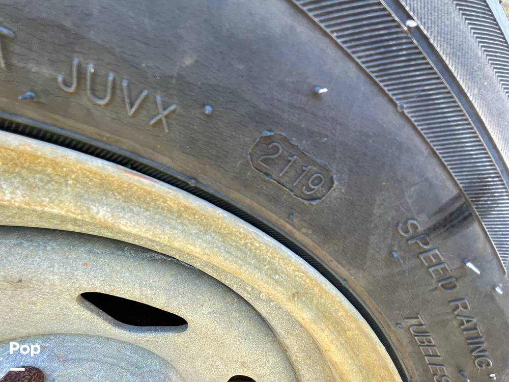 Slide: The Image of Tire Date Code - 14409759