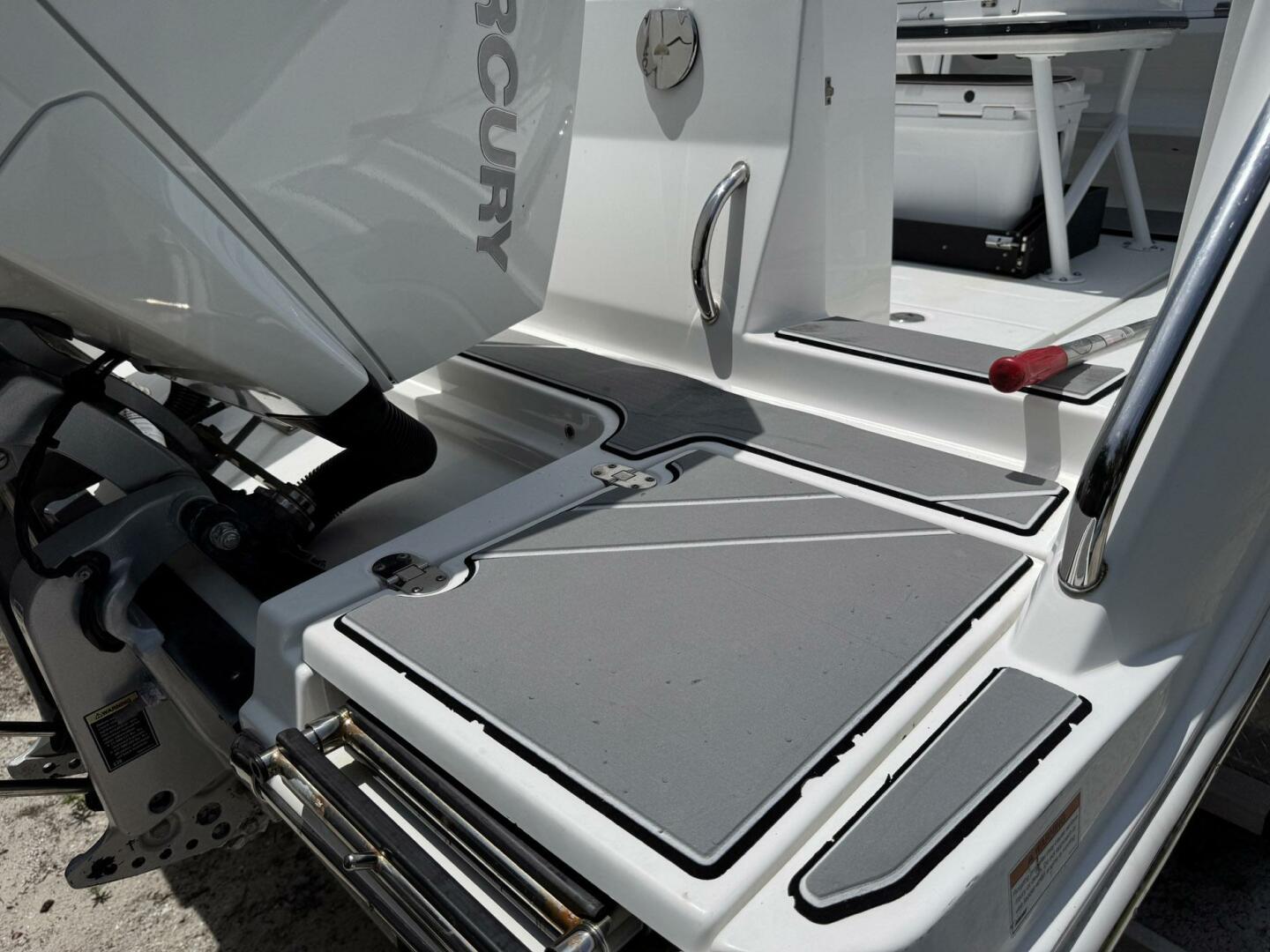 Slide: The Image of Blackfin 252 CC 2021 - 5474604