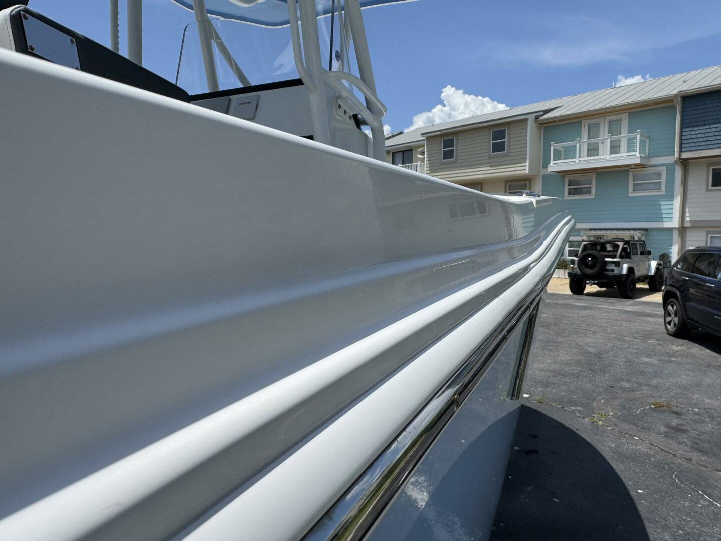 Slide: The Image of Blackfin 252 CC 2021 - 5474605