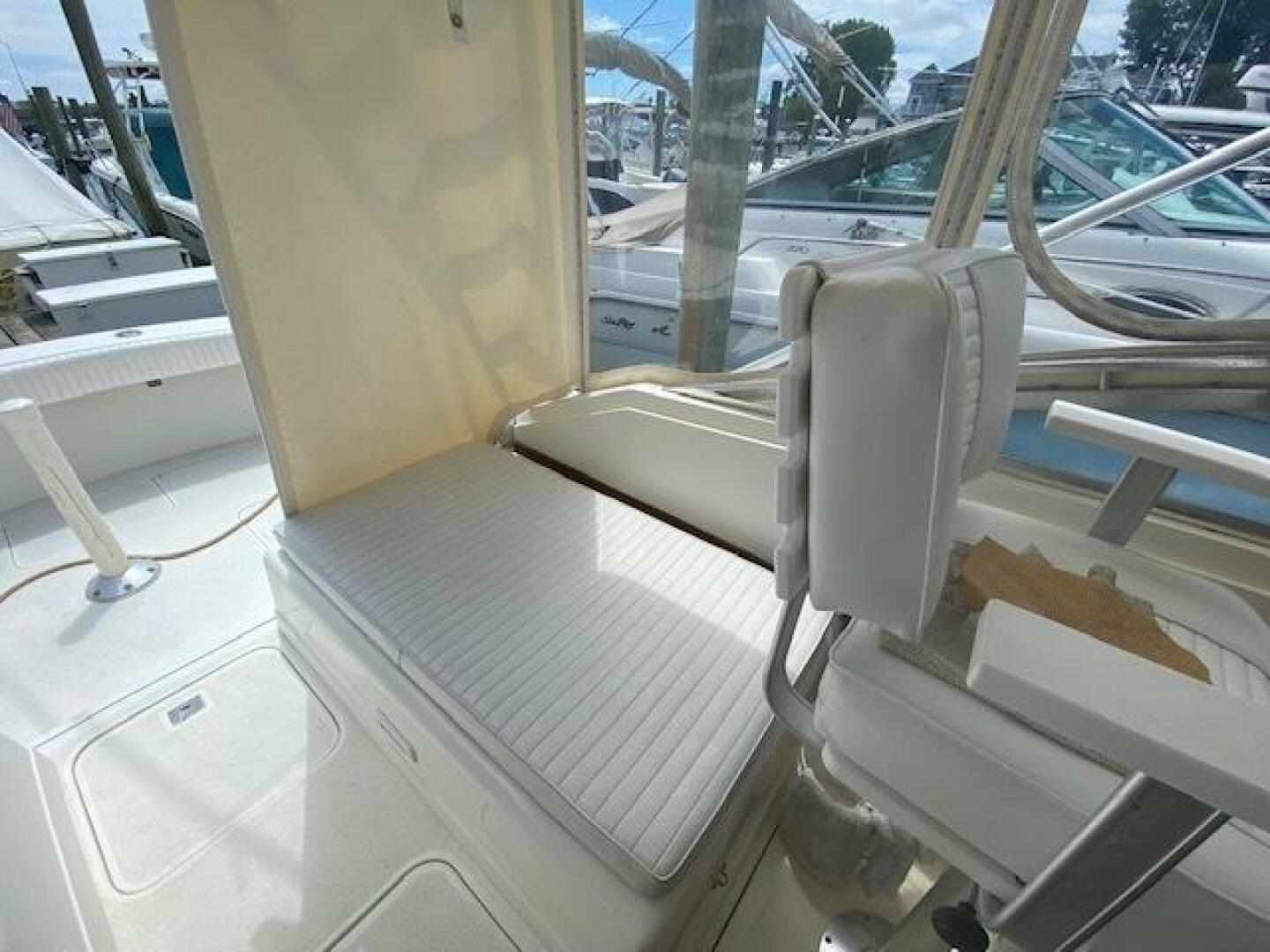 Slide: The Image of Engine Box Cushiom - 3780573