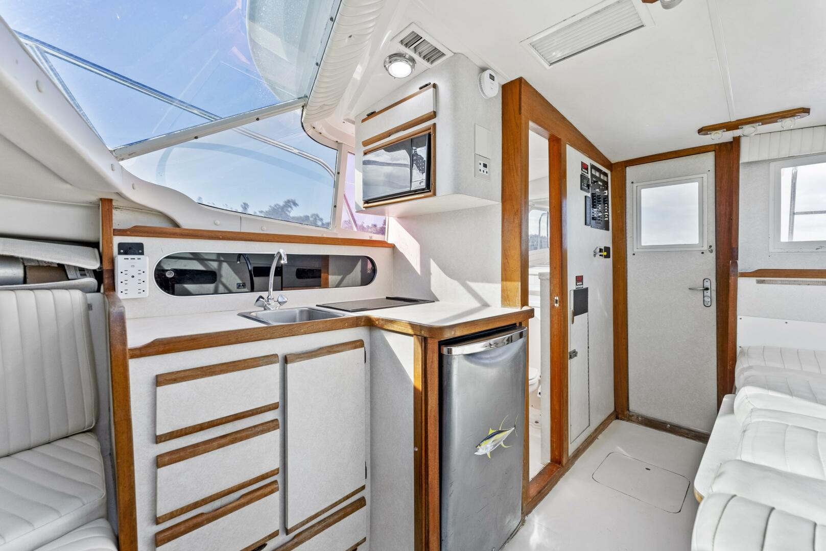 Slide: The Image of 1997 Blackfin 29 Flybridge - DARK SEAS - 4270707