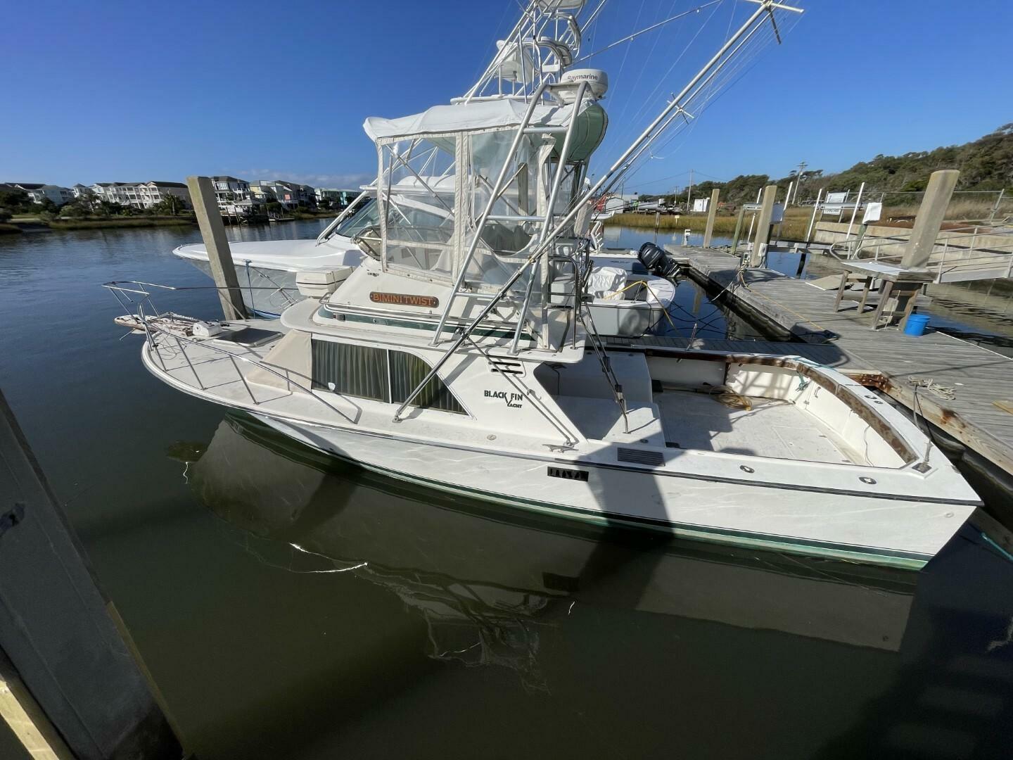 Slide: The Image of Blackfin 32 1985 - 5161009