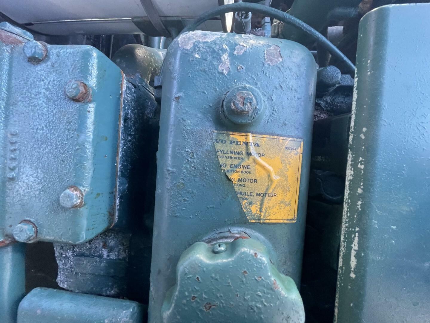 Slide: The Image of Blackfin 32 1985 - 5161015