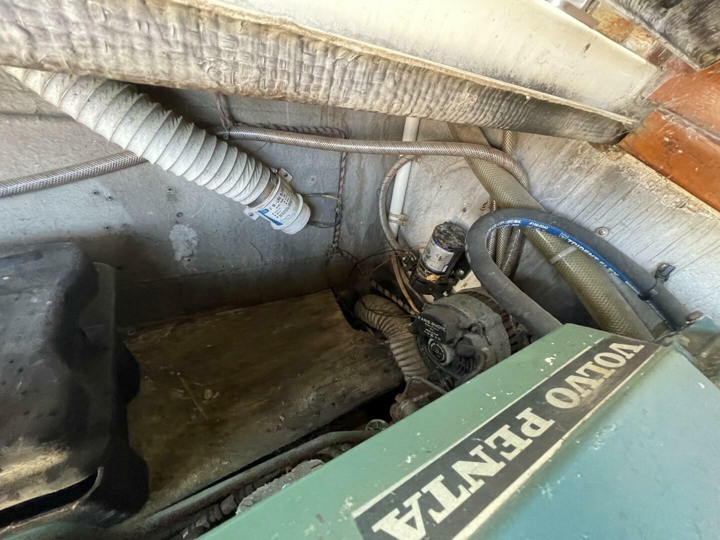 Slide: The Image of Blackfin 32 1985 - 5161026