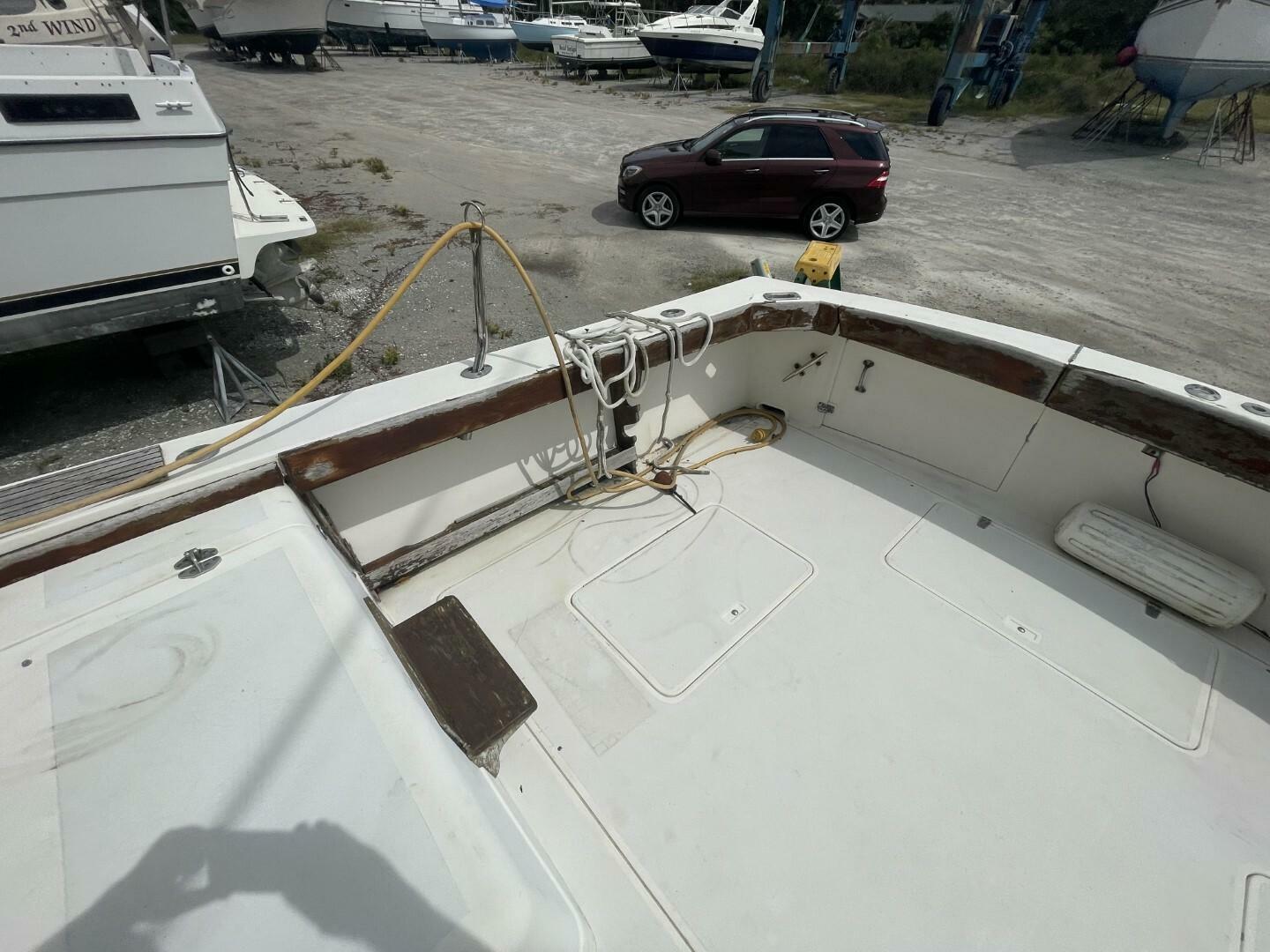 Slide: The Image of Blackfin 32 1985 - 5161066