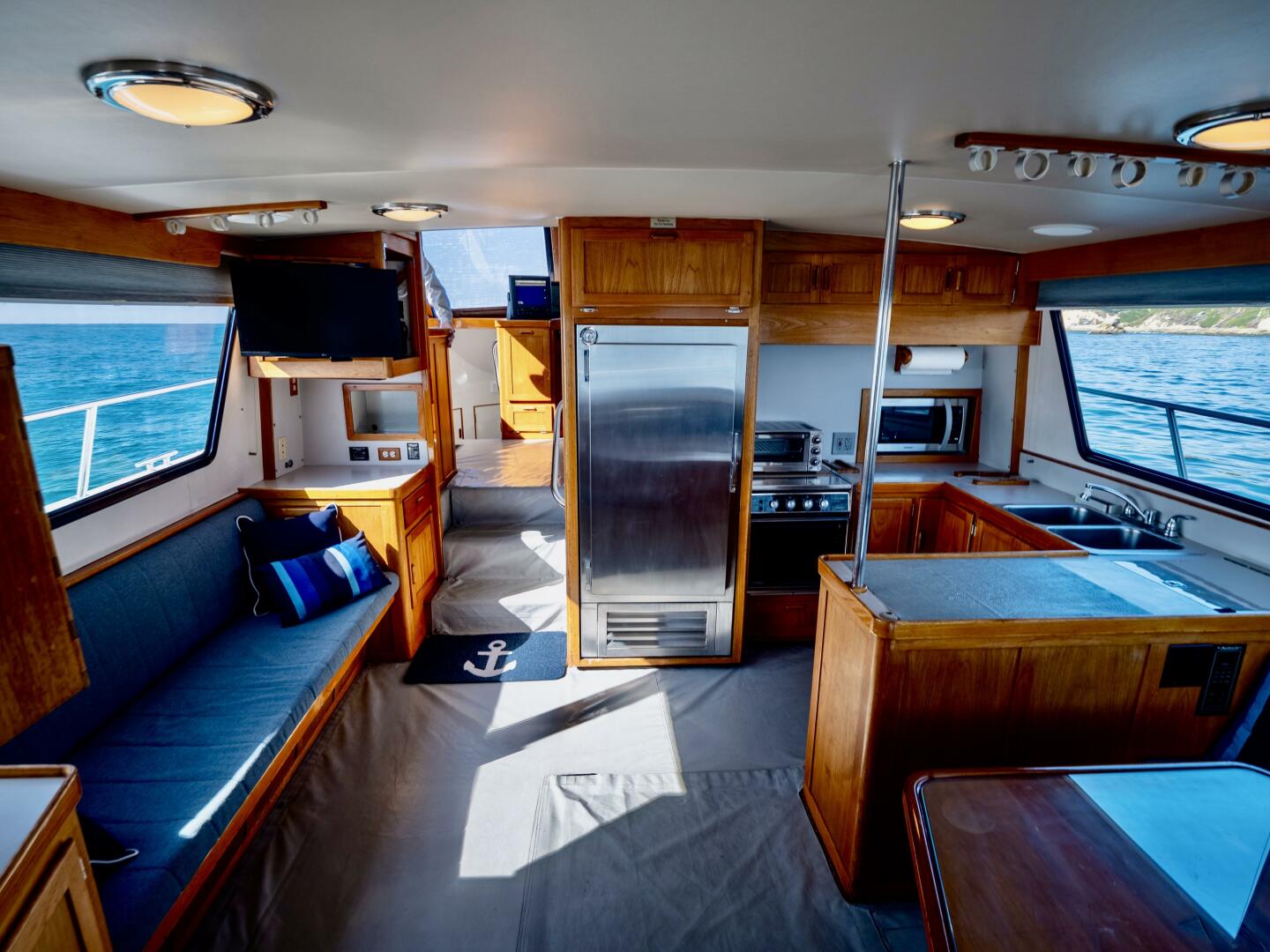 Slide: The Image of 1990 Blackman 51 Custom Pilothouse "HANA PA'A - 4805474