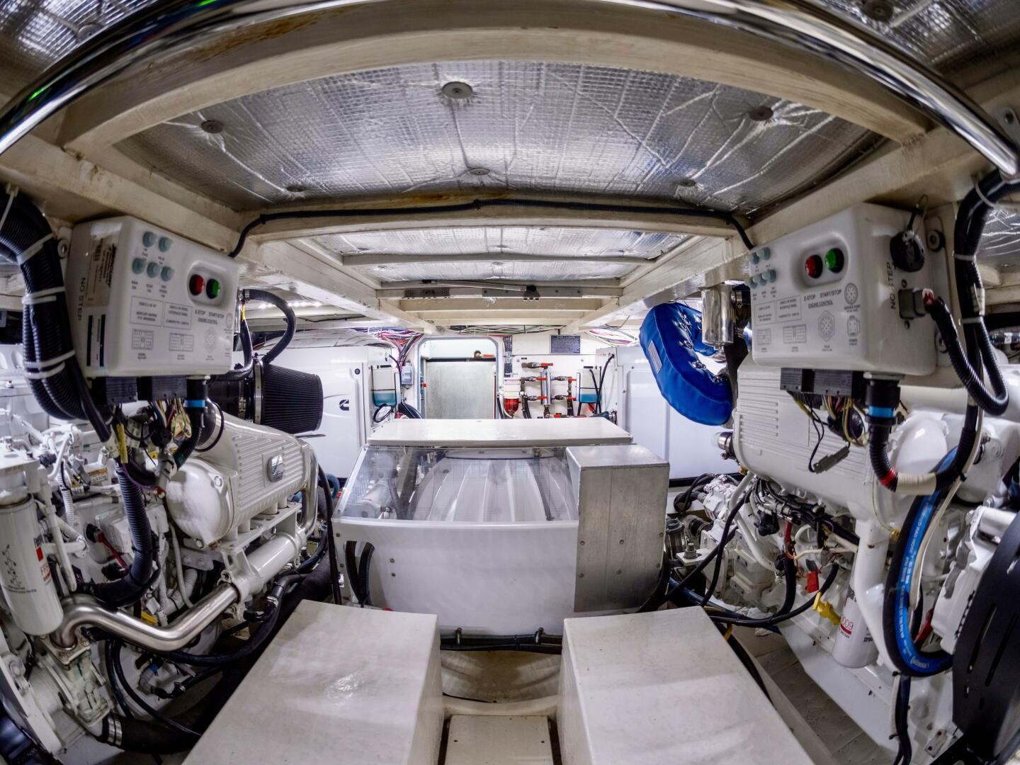 Slide: The Image of 1990 Blackman 51 Custom Pilothouse "HANA PA'A - 4805494