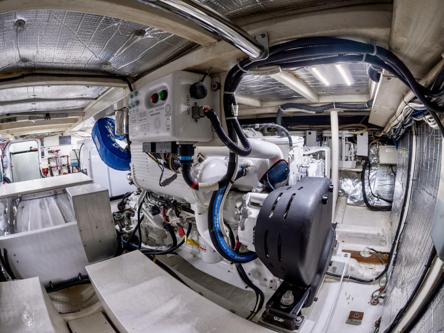 Slide: The Image of 1990 Blackman 51 Custom Pilothouse "HANA PA'A - 4805495