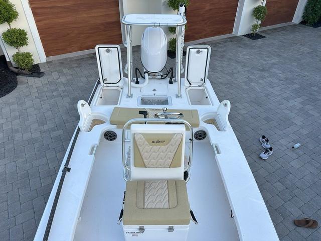 Slide: The Image of blacktip 18 Flats 2022 - 9