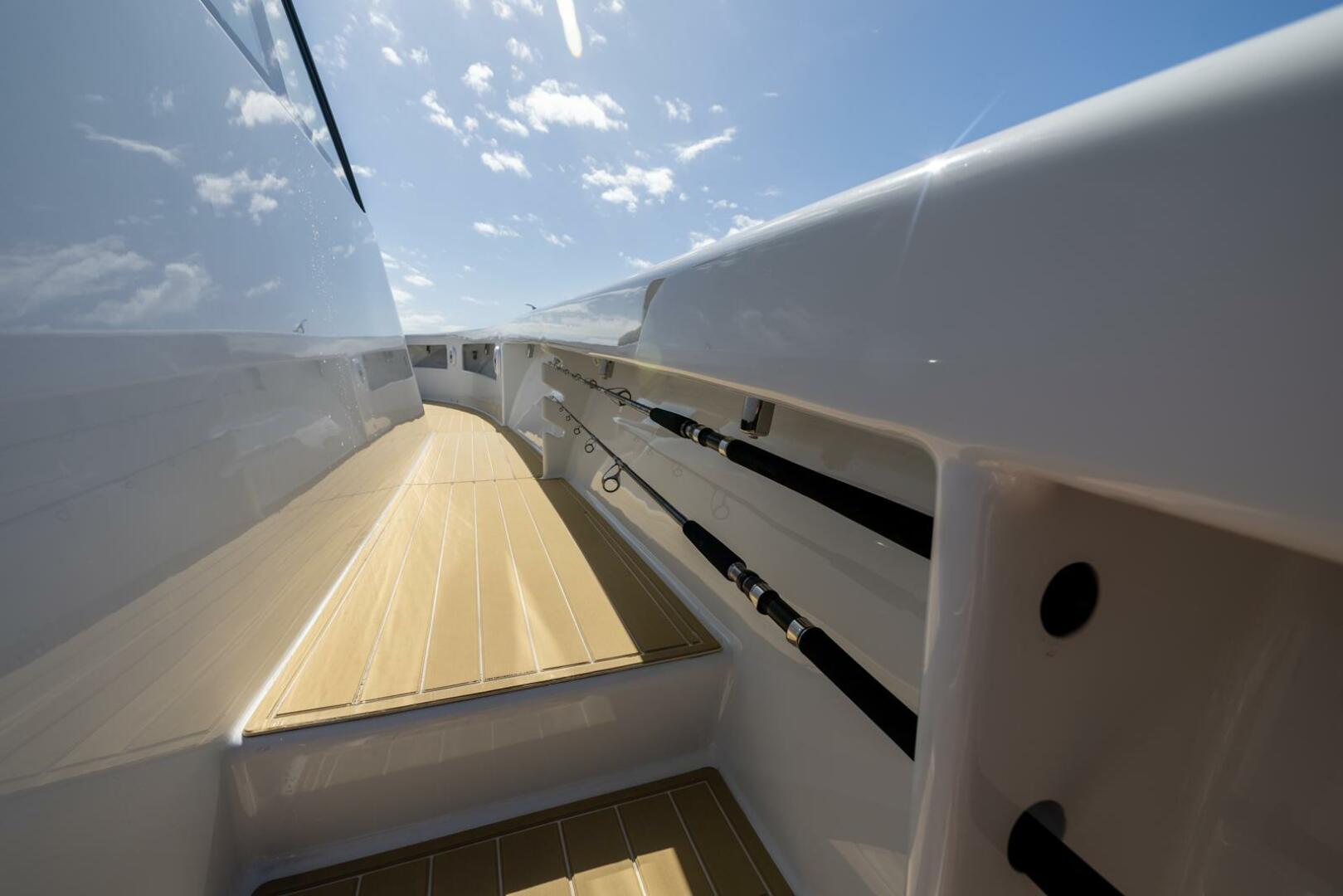 Slide: The Image of Side Deck - 5106843