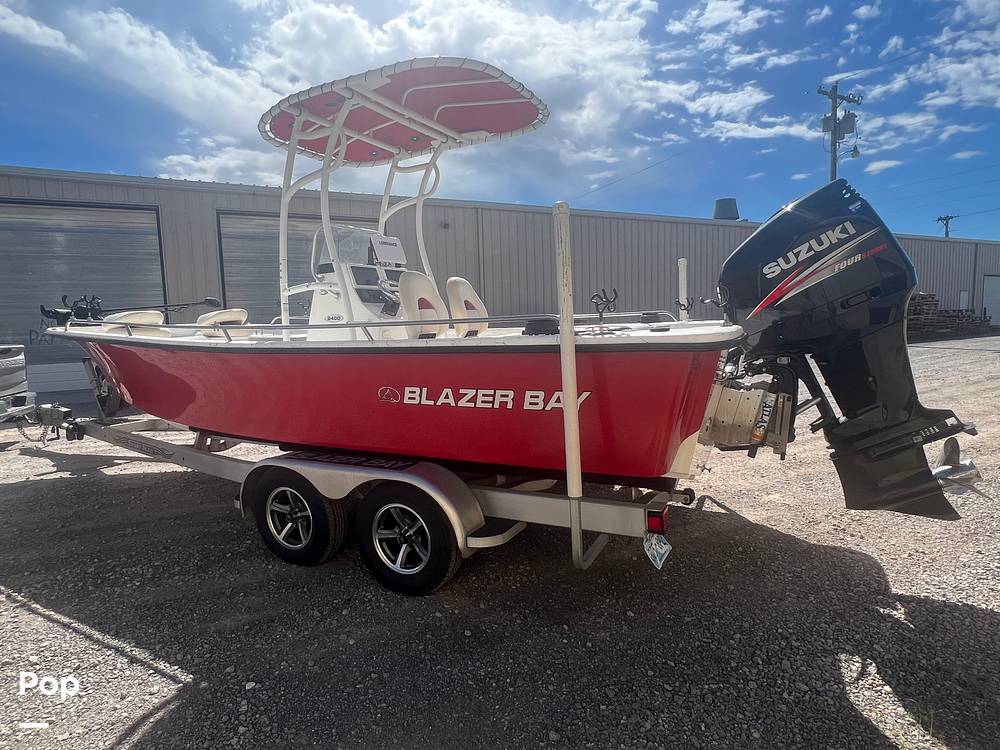 Slide: The Image of Blazer 2400 2016 - 10