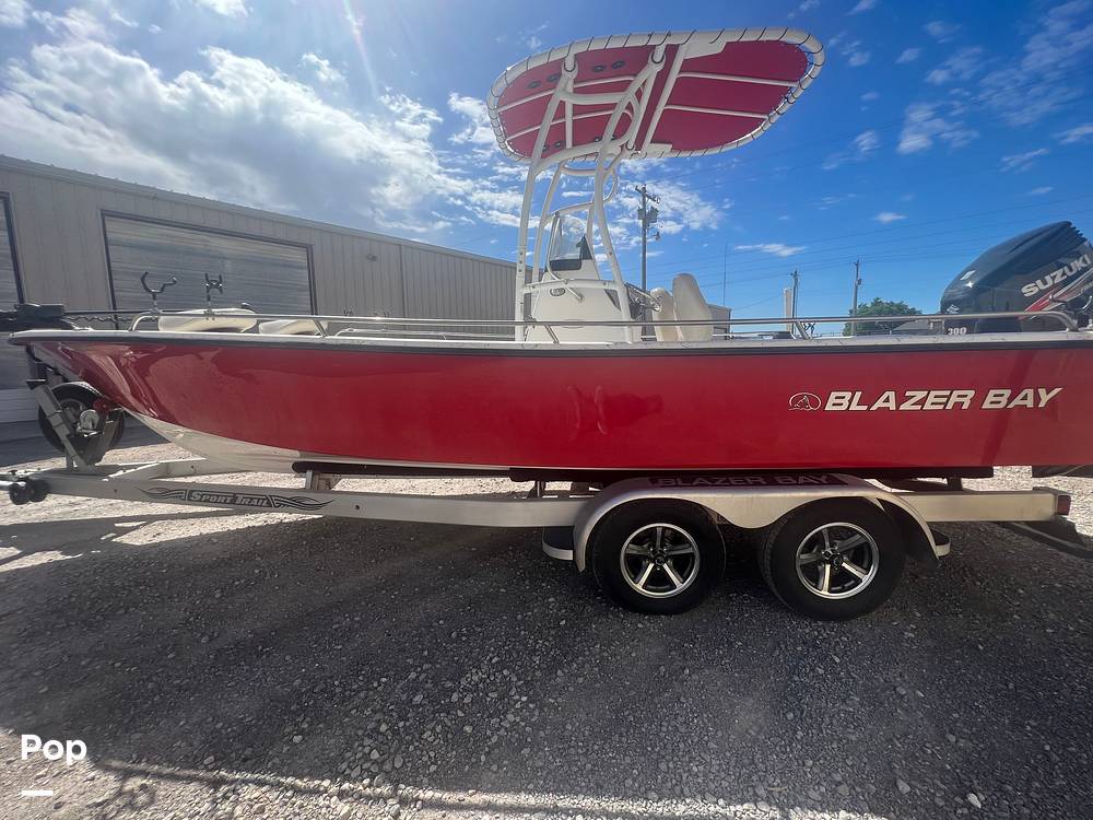 Slide: The Image of Blazer 2400 2016 - 15