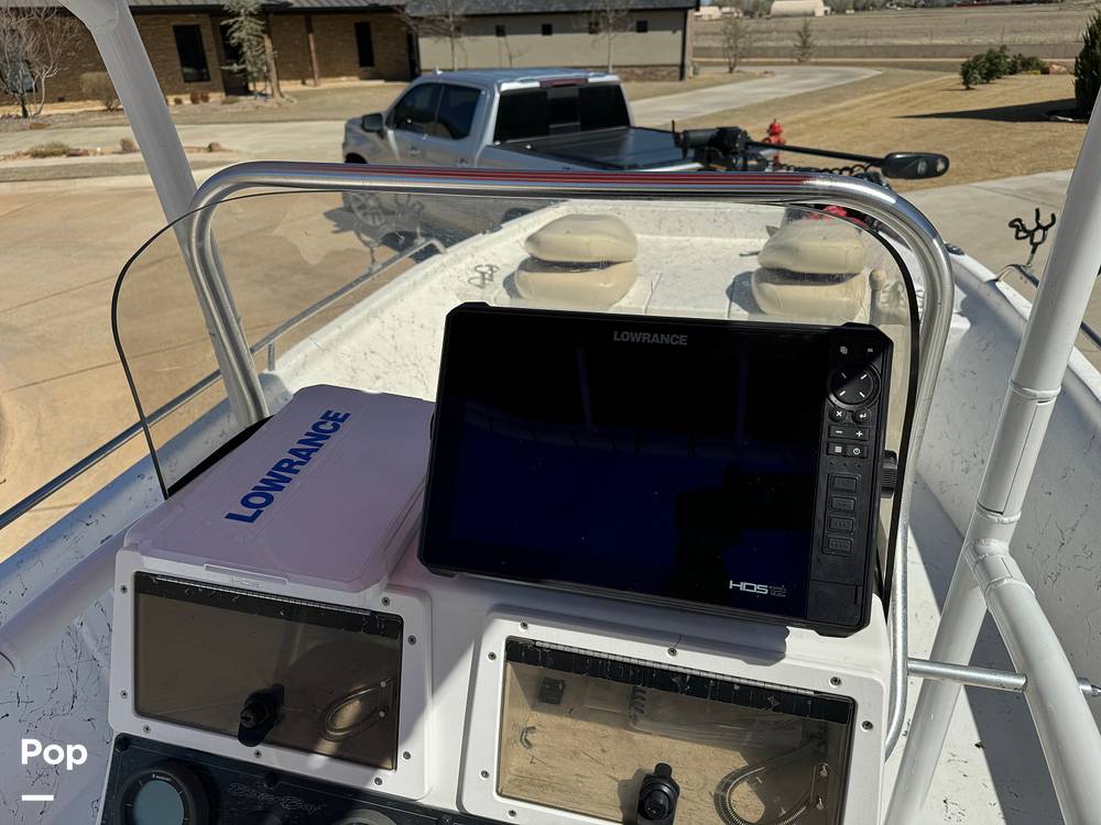 Slide: The Image of Gps/fishfinder/plotter - 49