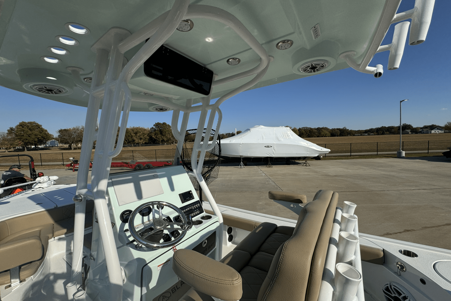 Slide: The Image of Blazer 2440 2023 - 12