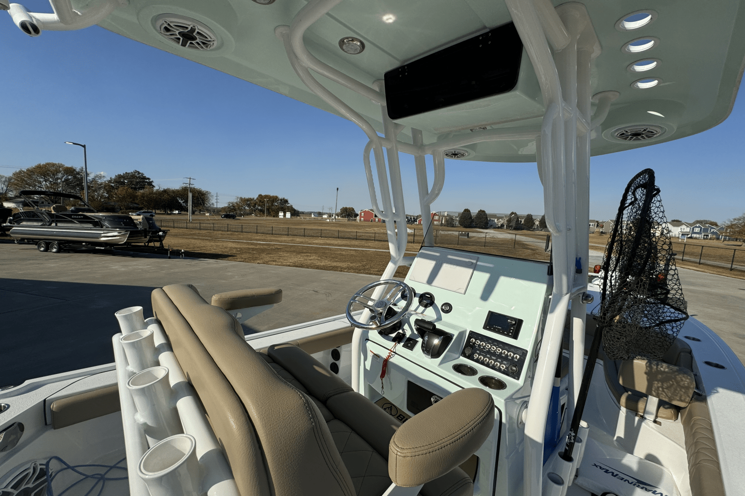 Slide: The Image of Blazer 2440 2023 - 13