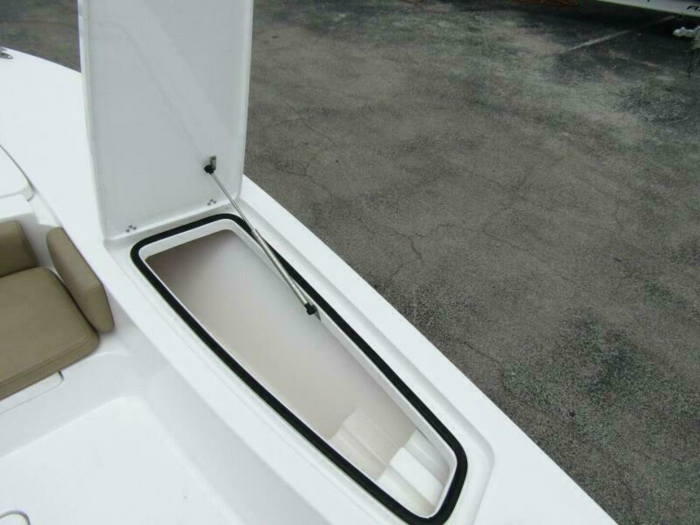 Slide: The Image of Blazer Bay 2550 GTS 2025 - 5375393