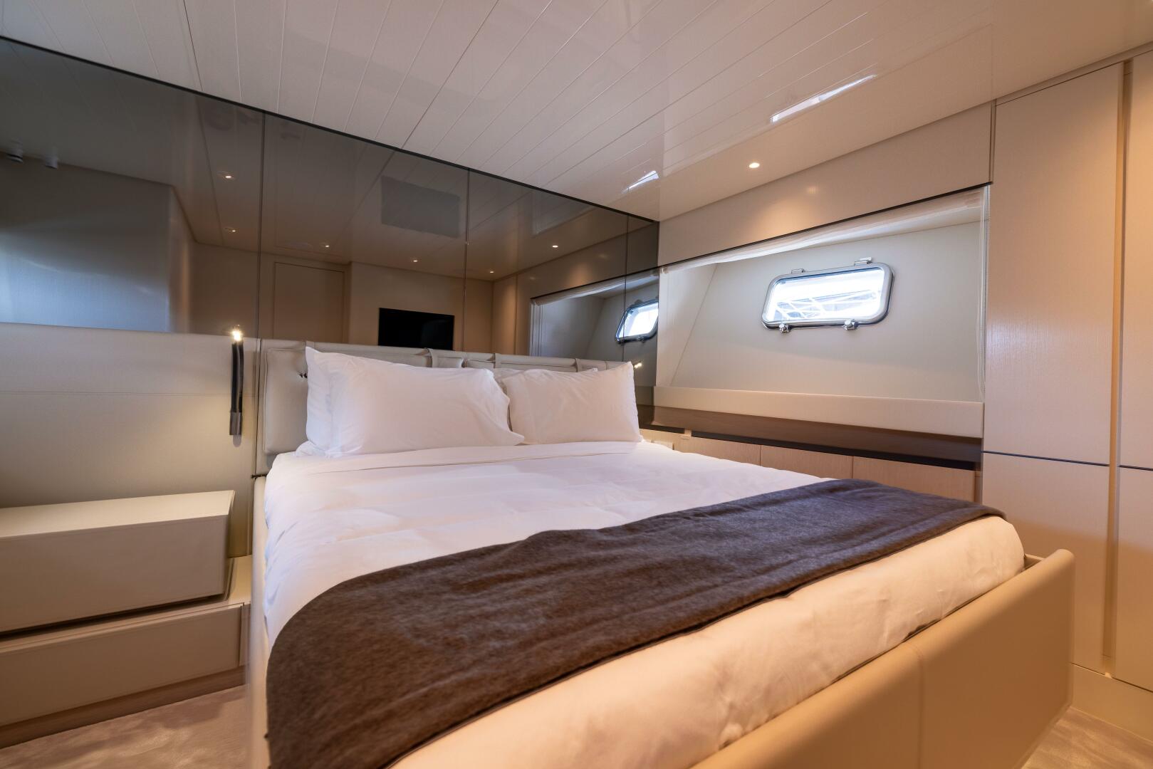 Slide: The Image of Cabin - 5173919