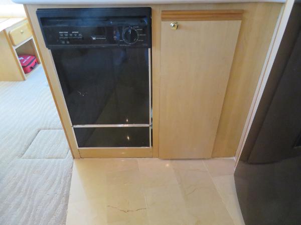 Slide: The Image of Bluewater 5800 2000 - 66