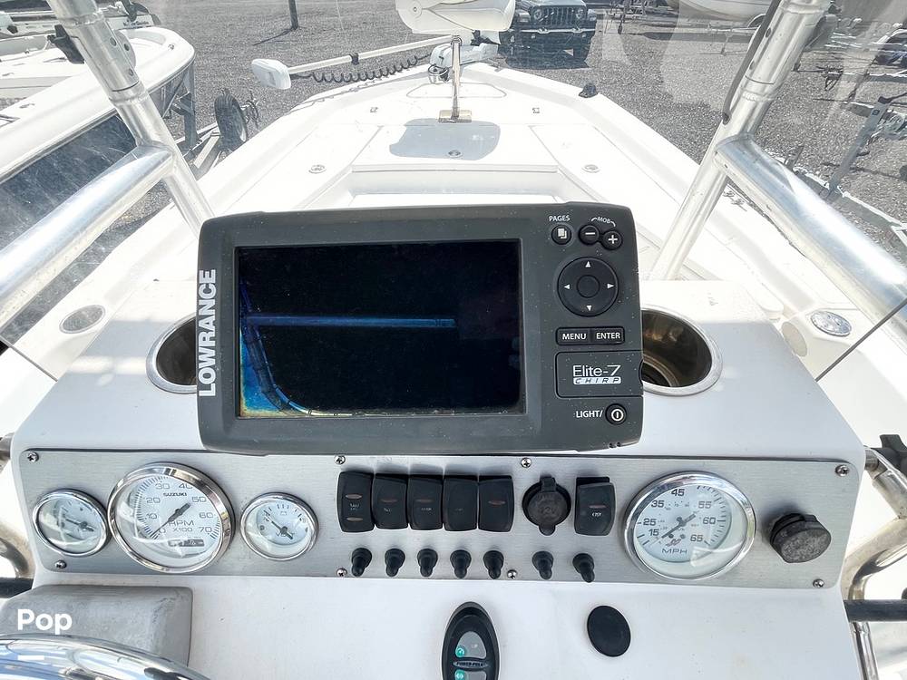 Slide: The Image of GPS / Fishfinder - 15601708