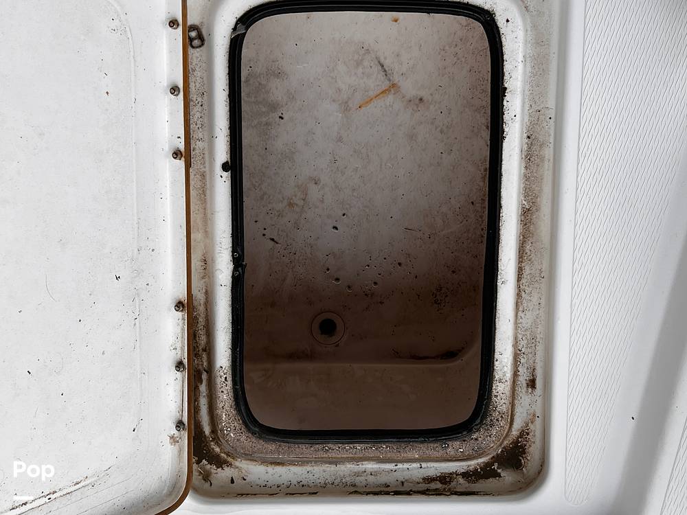 Slide: The Image of Transom Underseat storage - 14968487