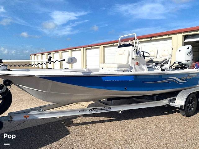 Slide: The Image of Blue Wave 2200 STL 2020 - 15674481