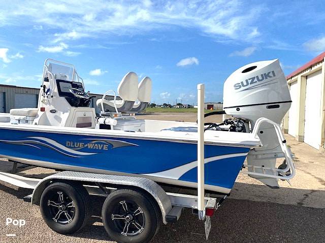 Slide: The Image of Blue Wave 2200 STL 2020 - 15674510