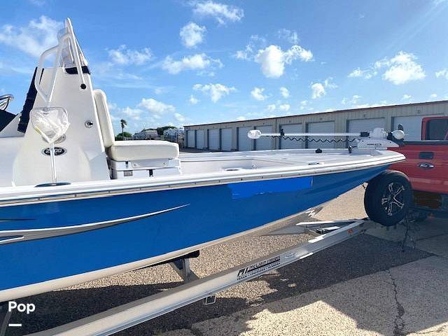 Slide: The Image of Blue Wave 2200 STL 2020 - 15674513