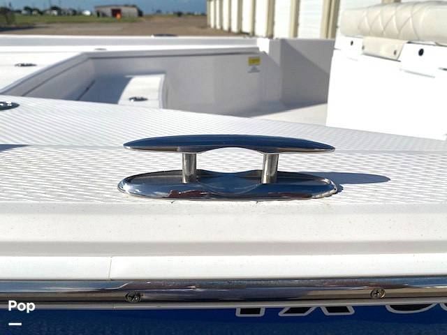 Slide: The Image of Blue Wave 2200 STL 2020 - 15675387