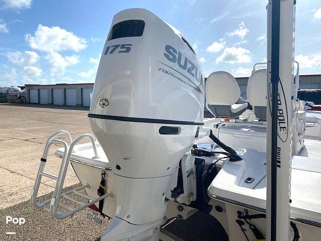 Slide: The Image of Blue Wave 2200 STL 2020 - 15675396