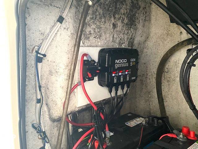 Slide: The Image of Blue Wave 2200 STL 2020 - 15675412