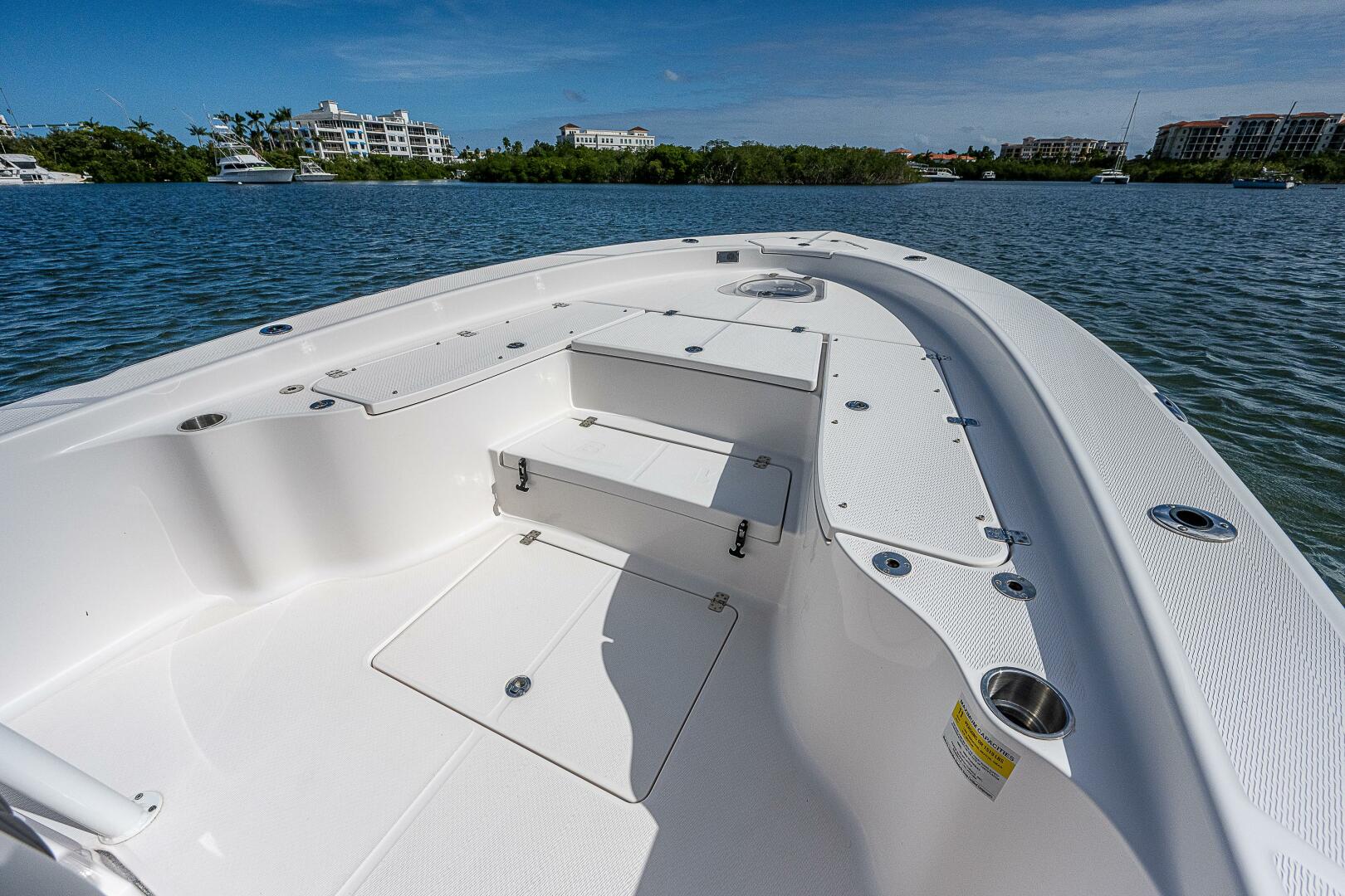 Slide: The Image of Blue Wave 2800 Pure Hybrid 2019 - 4255388