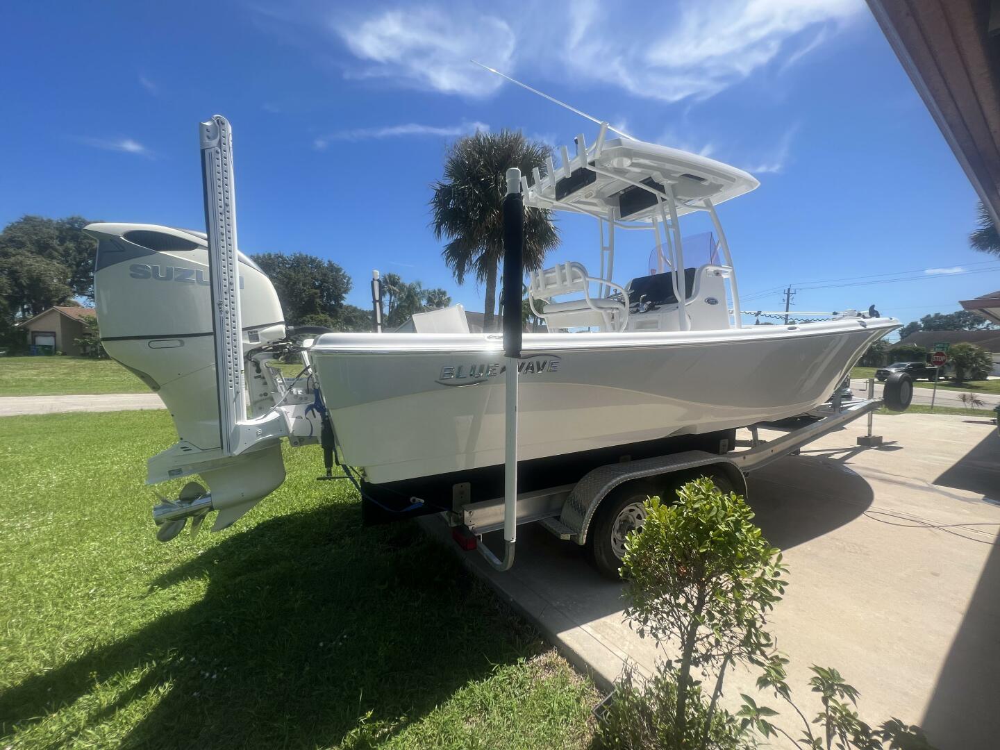 Slide: The Image of Blue Wave 2800 Pure Hybrid 2019 - 4364052