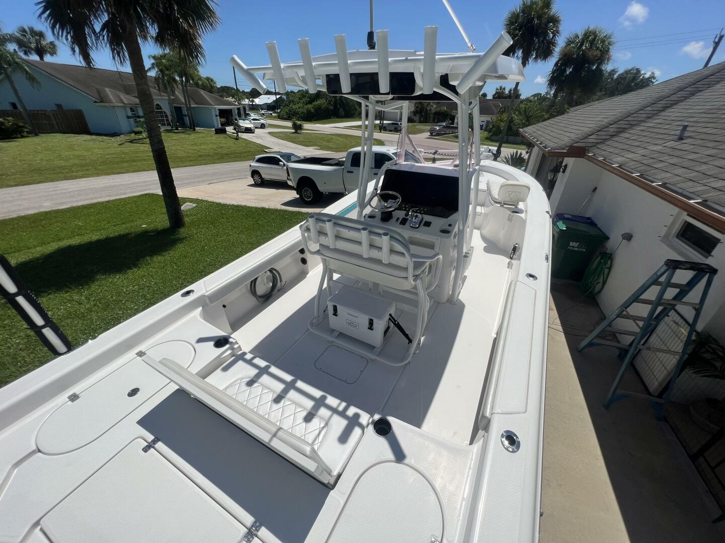 Slide: The Image of Blue Wave 2800 Pure Hybrid 2019 - 4364078