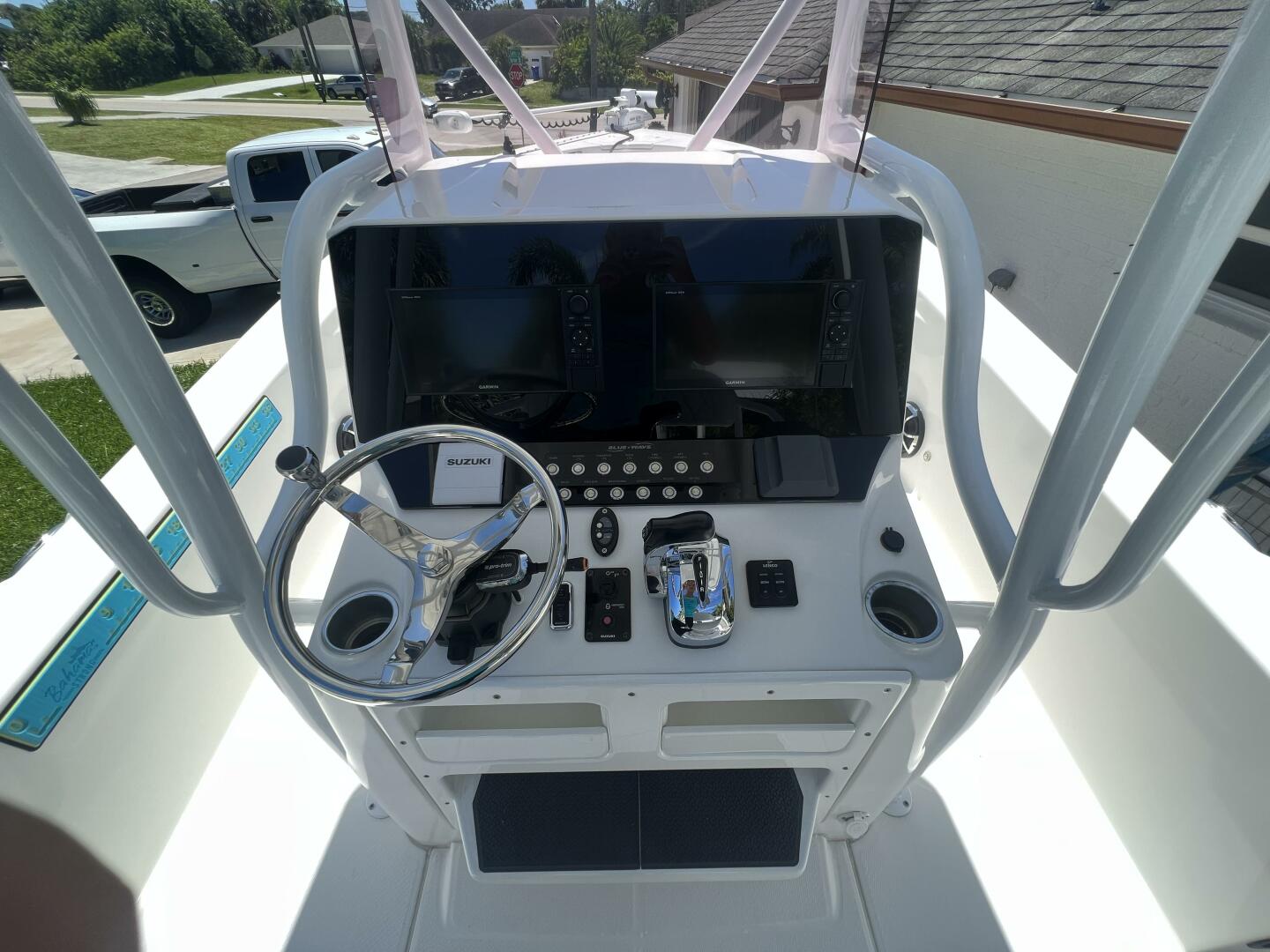 Slide: The Image of Blue Wave 2800 Pure Hybrid 2019 - 4364081