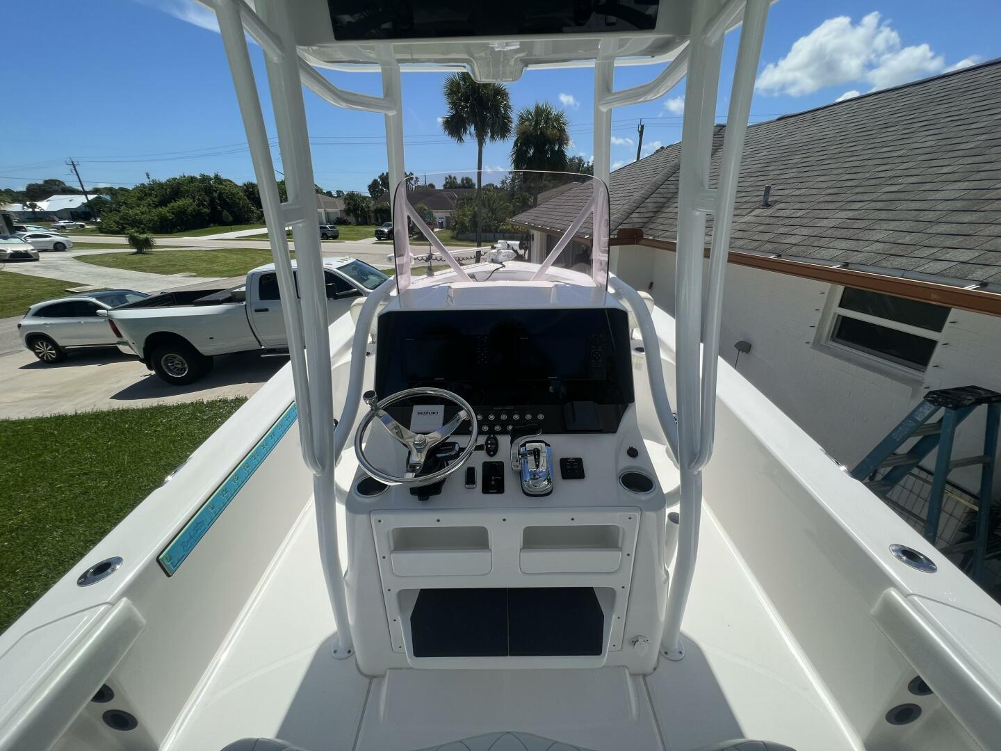 Slide: The Image of Blue Wave 2800 Pure Hybrid 2019 - 4364092