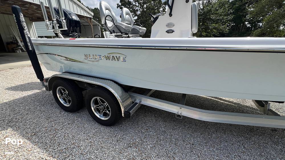 Slide: The Image of Blue Wave Pure Bay 2200 2022 - 14786922