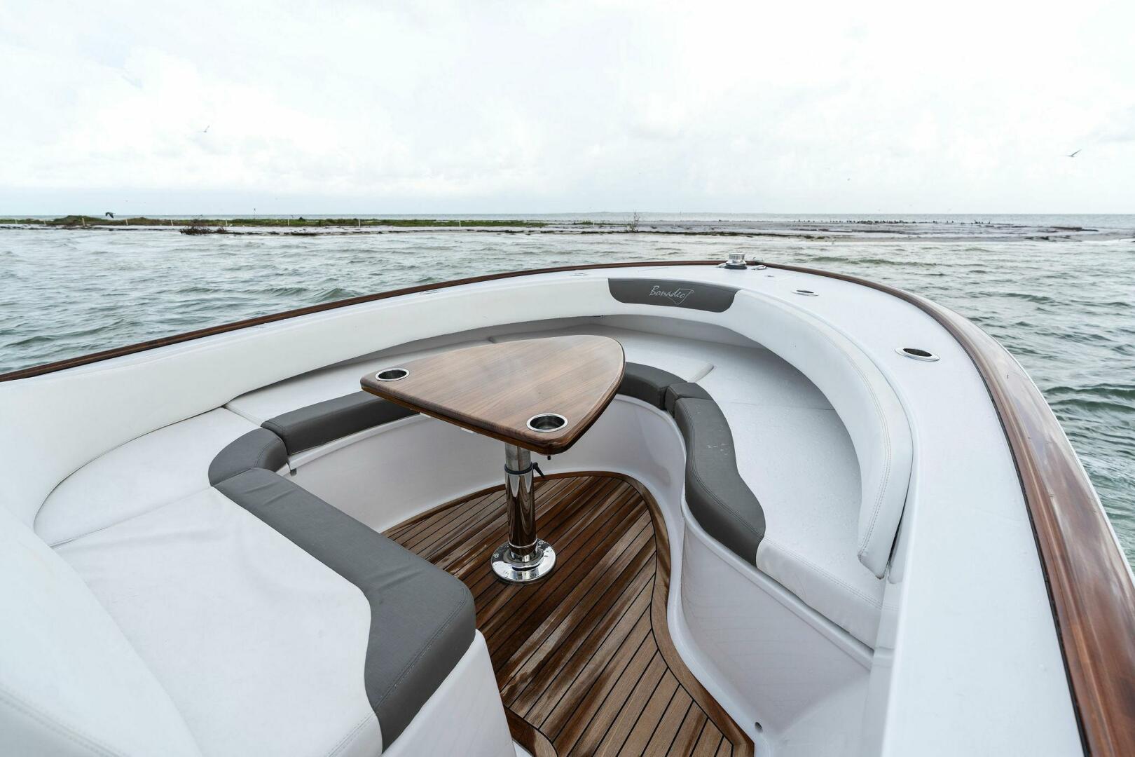 Slide: The Image of 2016 Bonadeo 37 CC Surreel Bow - 3793613